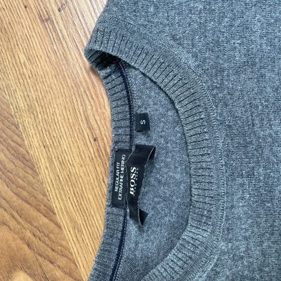 Grå merinoulltröja från BOSS - 2