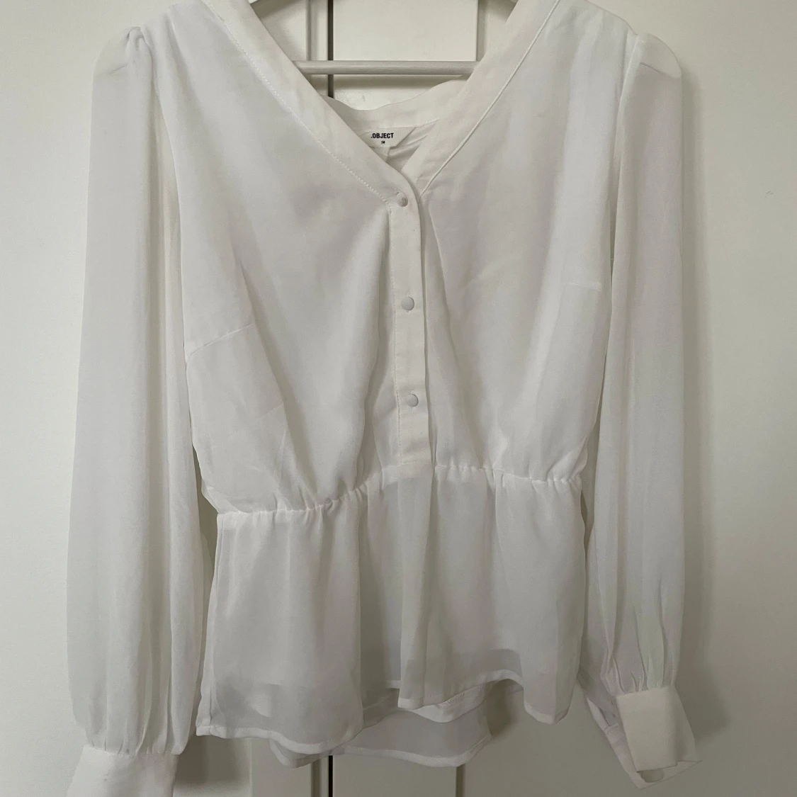 Superfin vit blus som funkar med allt! - 1