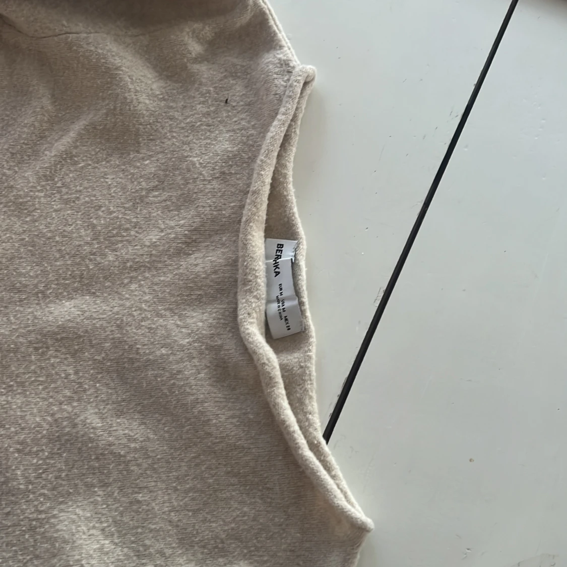 Beige långärmad tröja från Bershka - 3