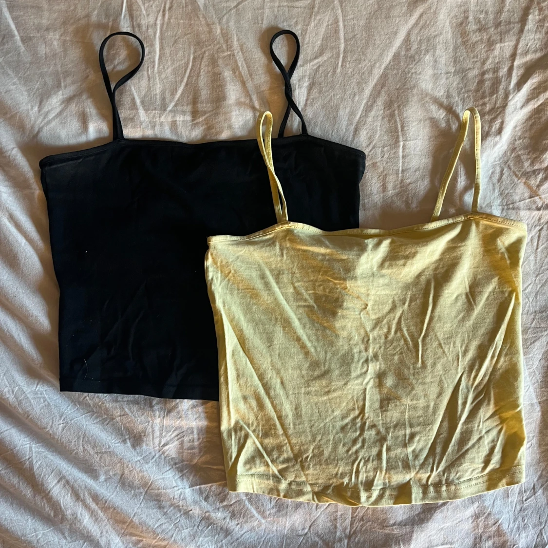 2-pack linne toppar svart & gul