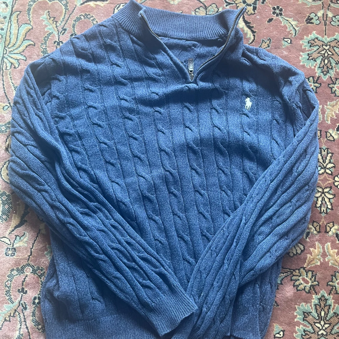 Blå kabelstickad tröja från Polo Ralph Lauren