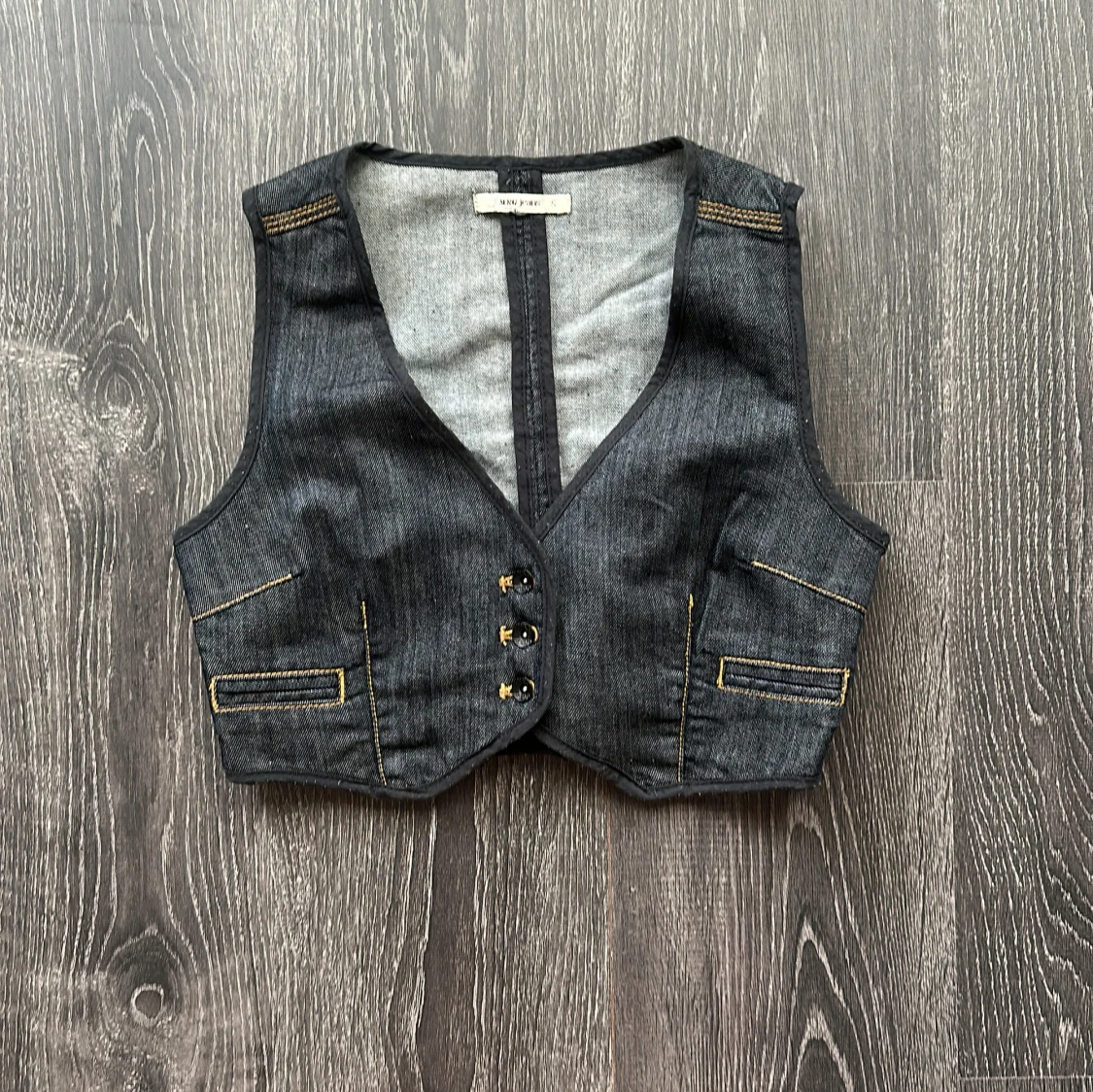 Mörkblå jeansväst