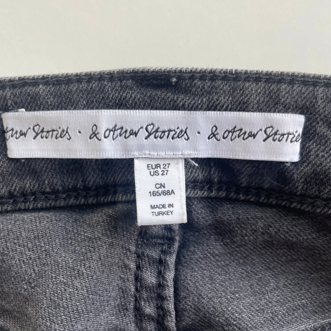 Svarta skinny jeans från & Other Stories - 2