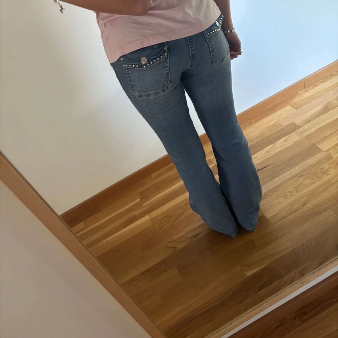 Blå bootcut jeans med paljetter - 1