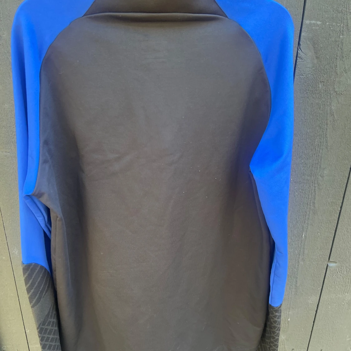 Svart och blå Jordan x PSG träningströja - 1