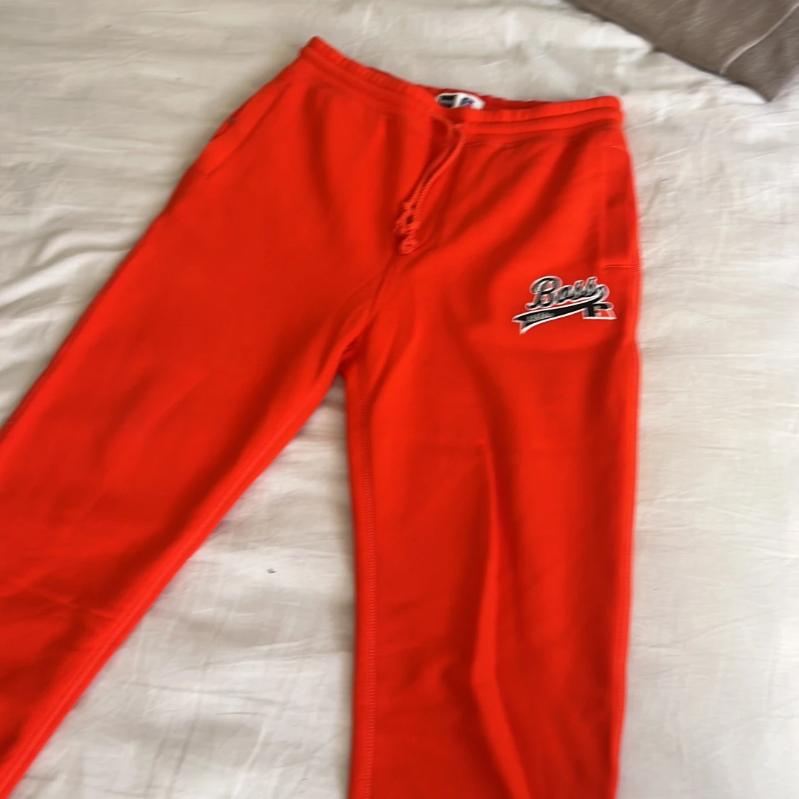 Röda mjukisbyxor från Hugo boss