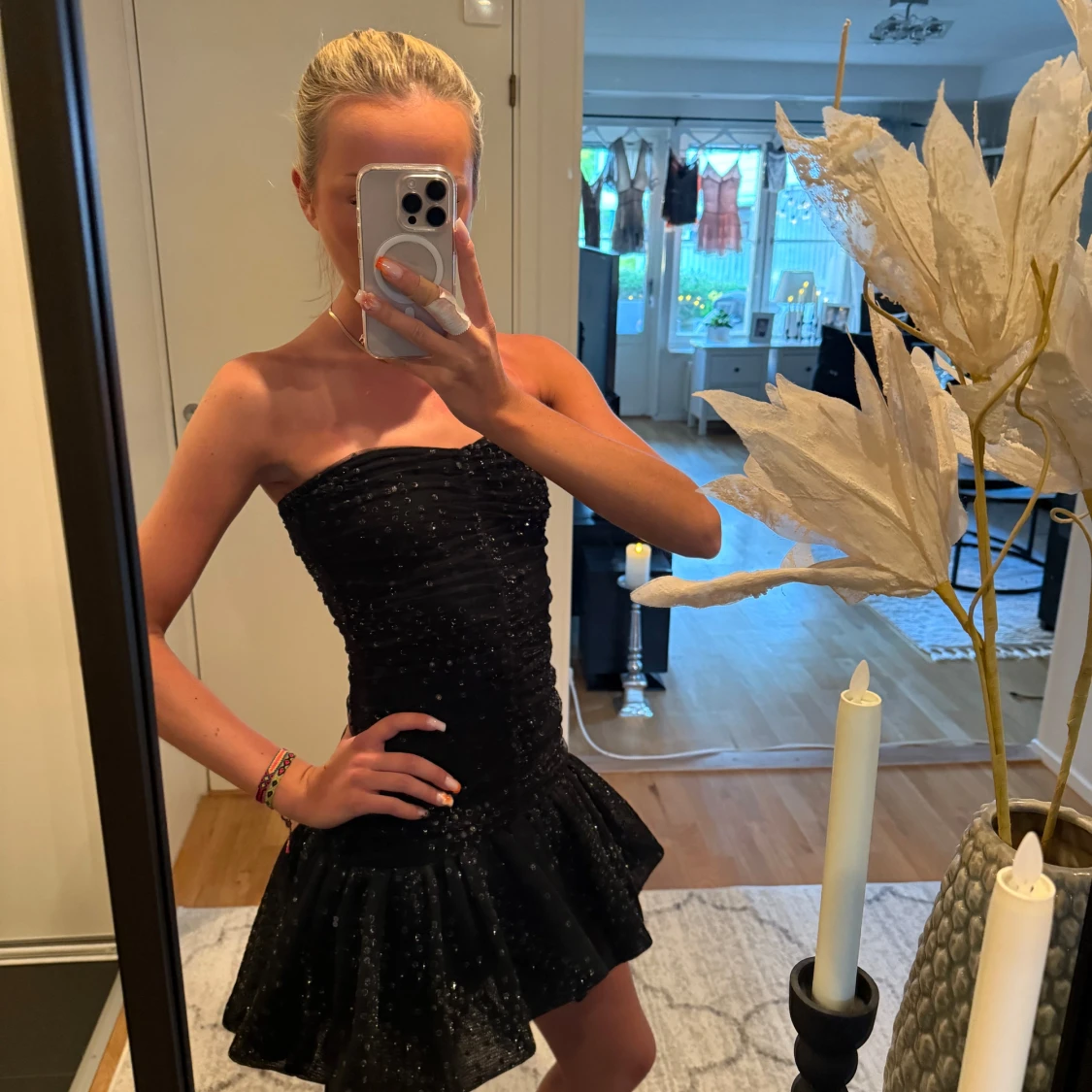 Maje svart paljettklänning - 2