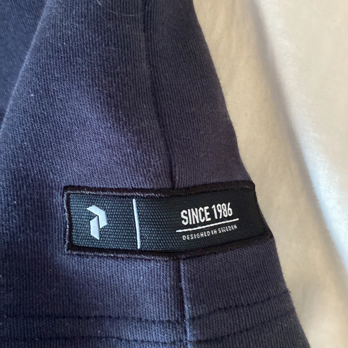 Mörk blåa Peak Performance - 1