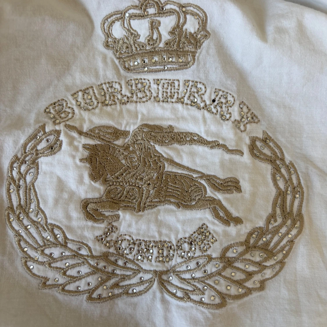 Vit Burberry skjorta med brodyr - 3