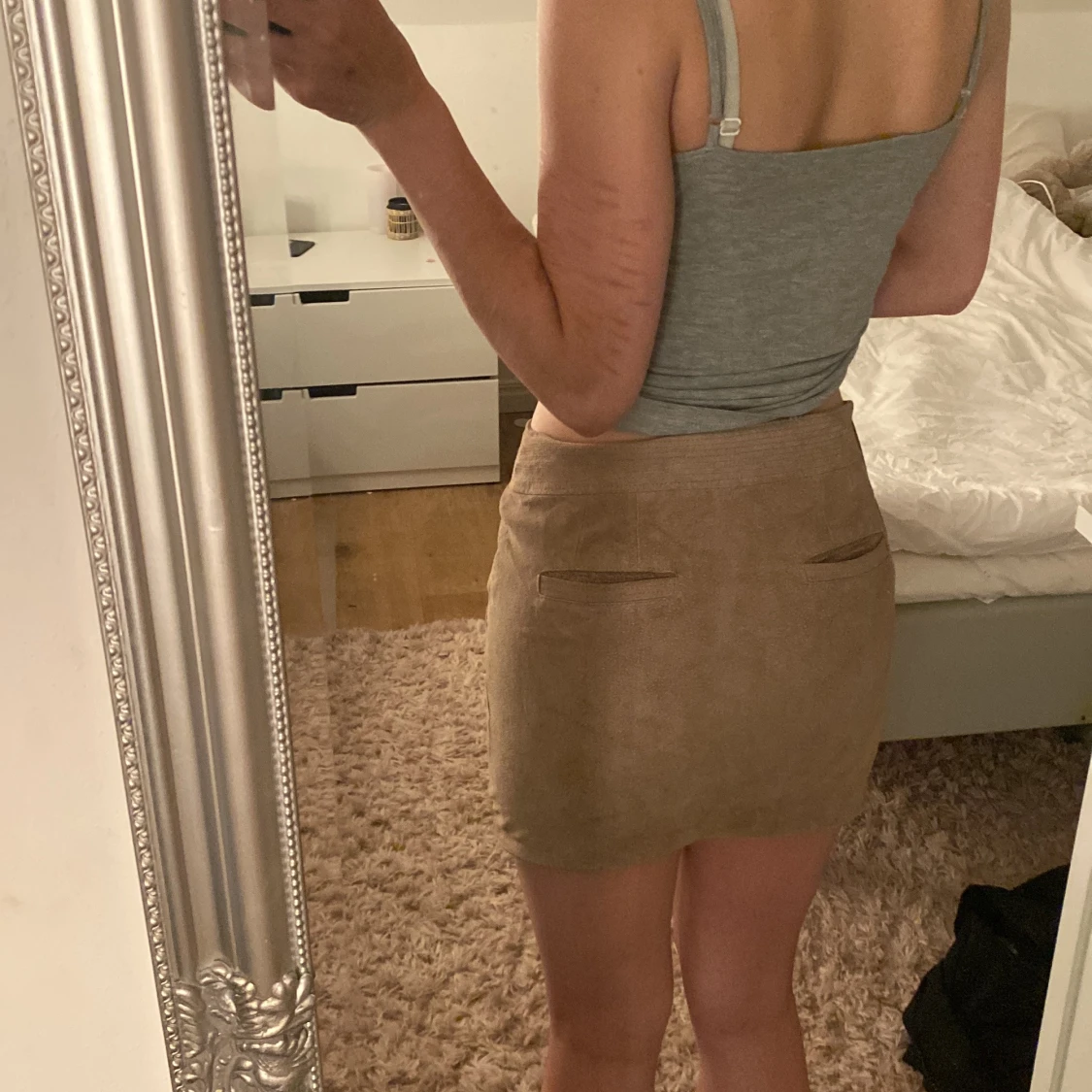 Beige manchesterkjol från Mango - 4