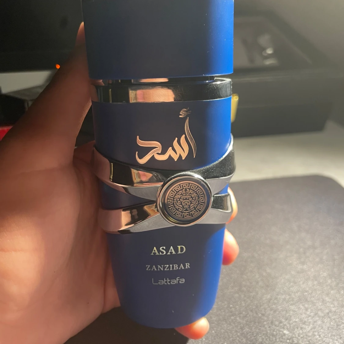 Lattafa Asad Zanzibar parfym