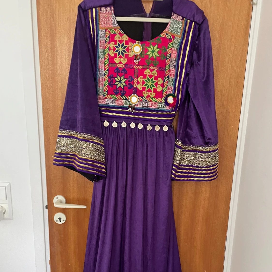 Afgansk lila klänning - 3