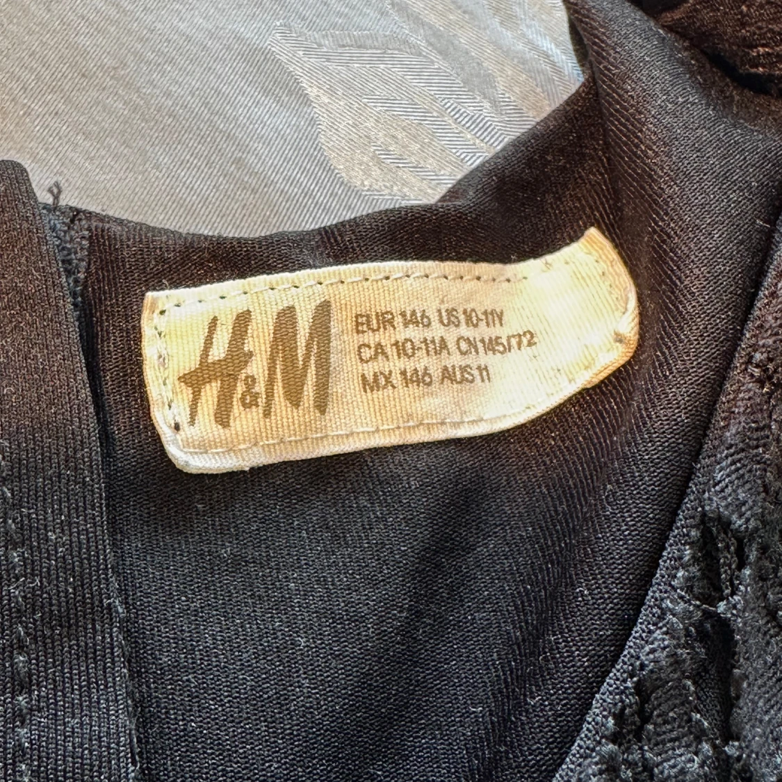 Svart spetsklänning från H&M - 2