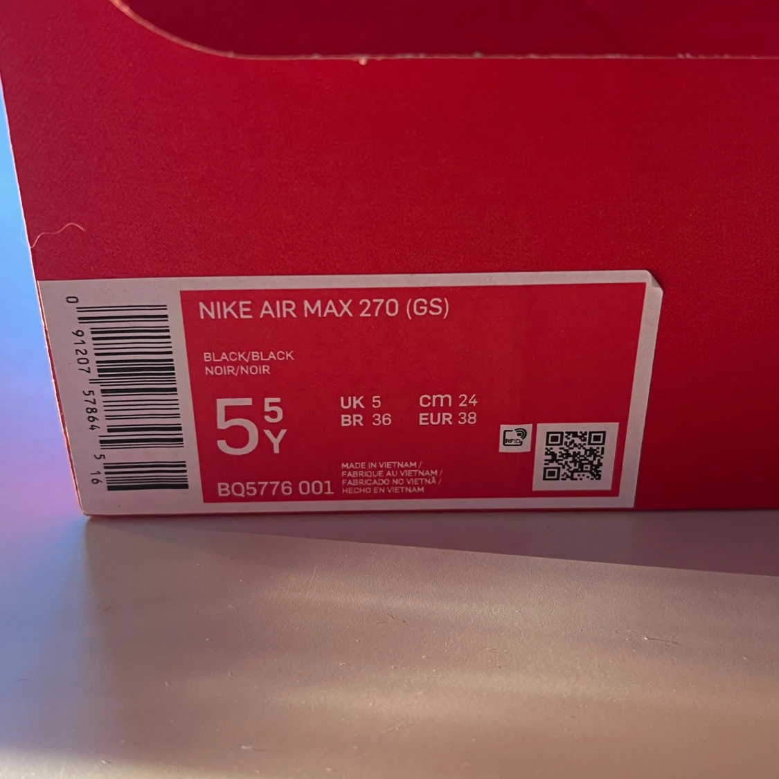 Svarta Nike Air Max 270 - 3