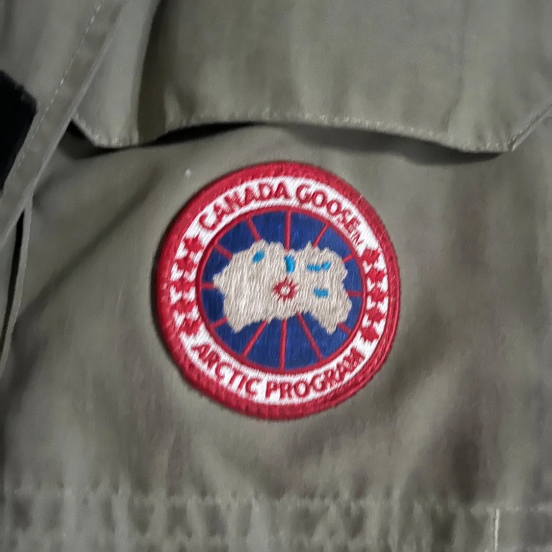 Grön jacka från Canada Goose - 3