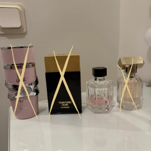 Gucci Flora - Gucci - Flora: 15/50ml. Se bild.