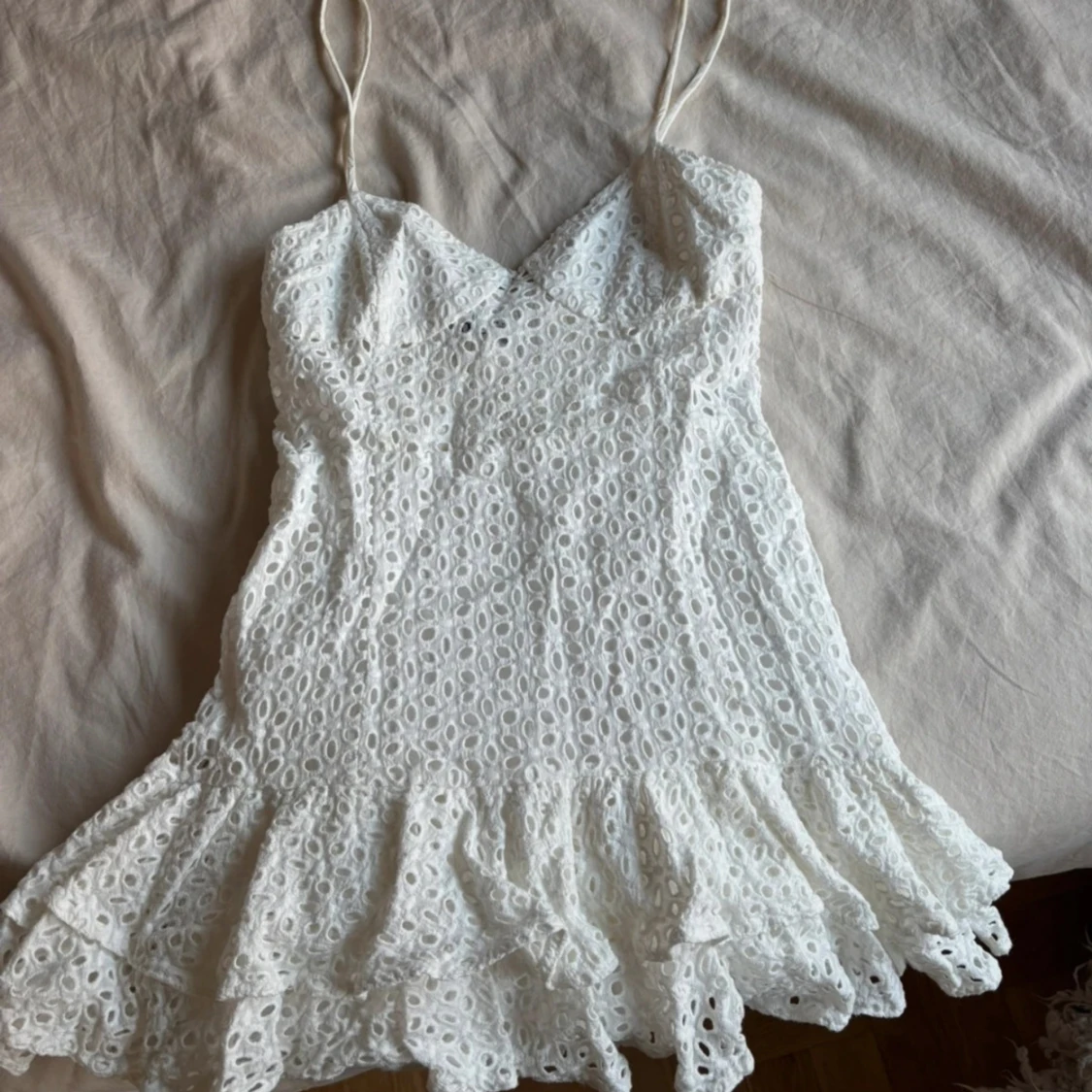 Vit zara klänning  - 1