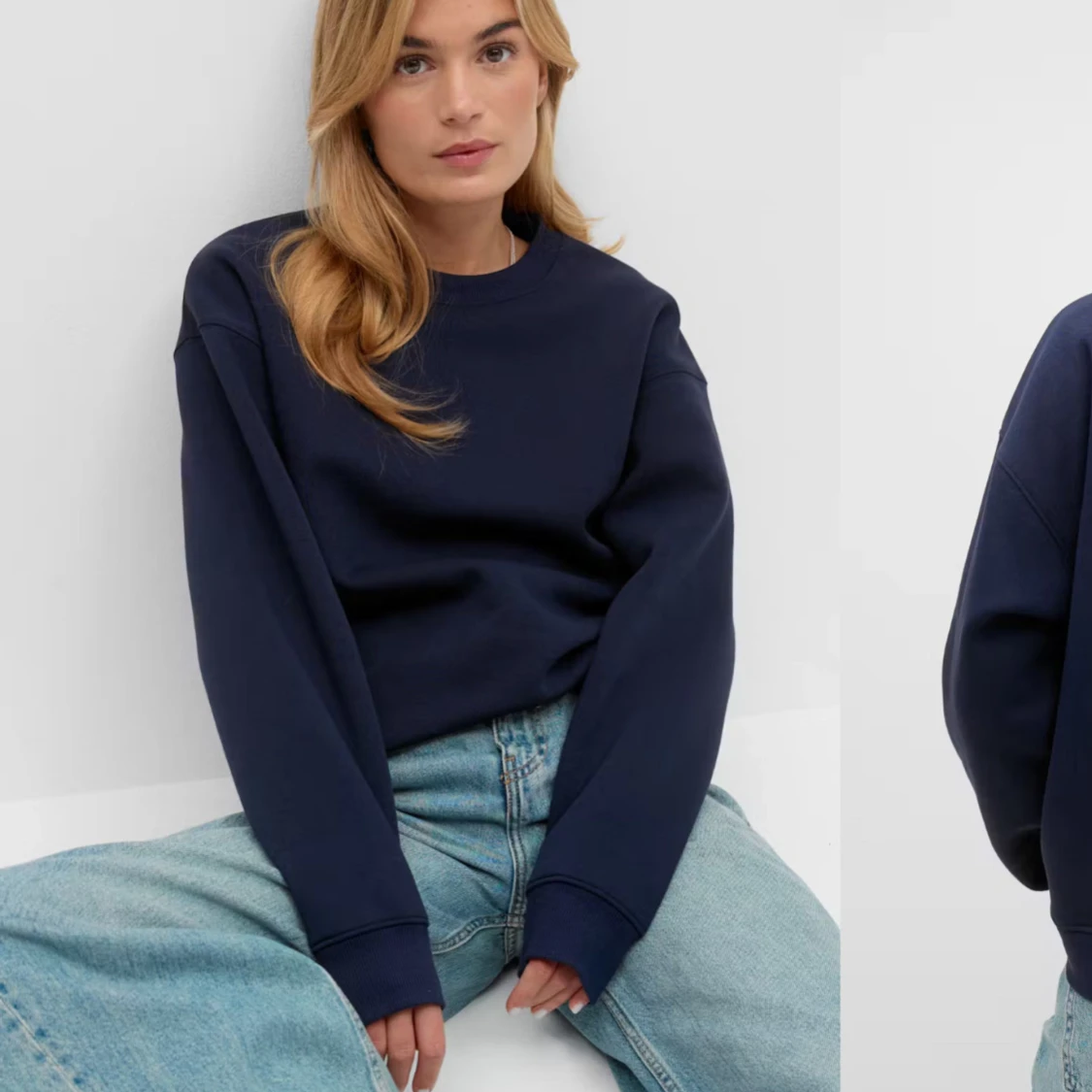 Marinblå sweatshirt  - 1