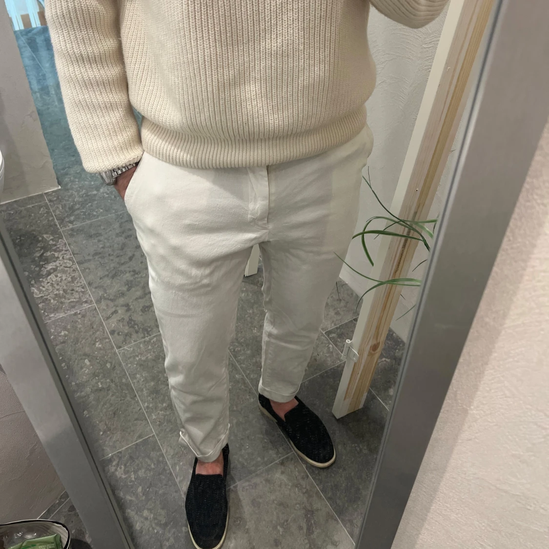 Vita J.Lindberg byxor i bomull/linnen 