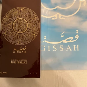 GISSAH LA LUNA LIGHT FRAGRANCE  - Gissah La Luna Light 200ml – En lyxig doft med rökelse, hallon och varm amber. Mystisk, söt och förförande – perfekt för utekvällar 