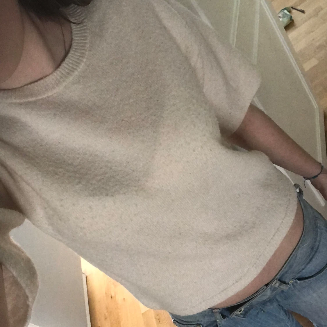 Beige stickad tröja