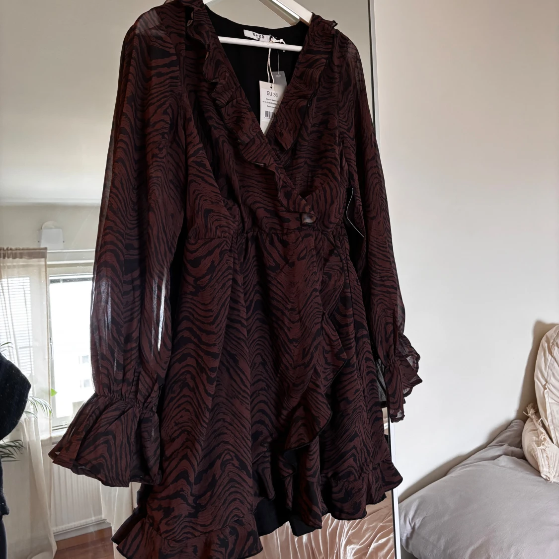  klänning från NA-KD