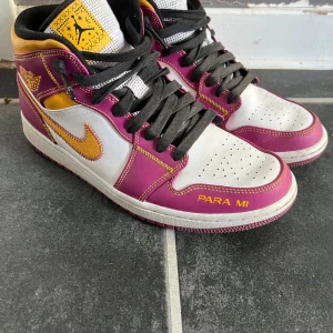 Jordans - Jordans i hyfsat bra skick, använder inte längre.