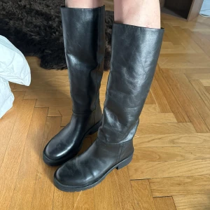 skinnboots - använda en gång 