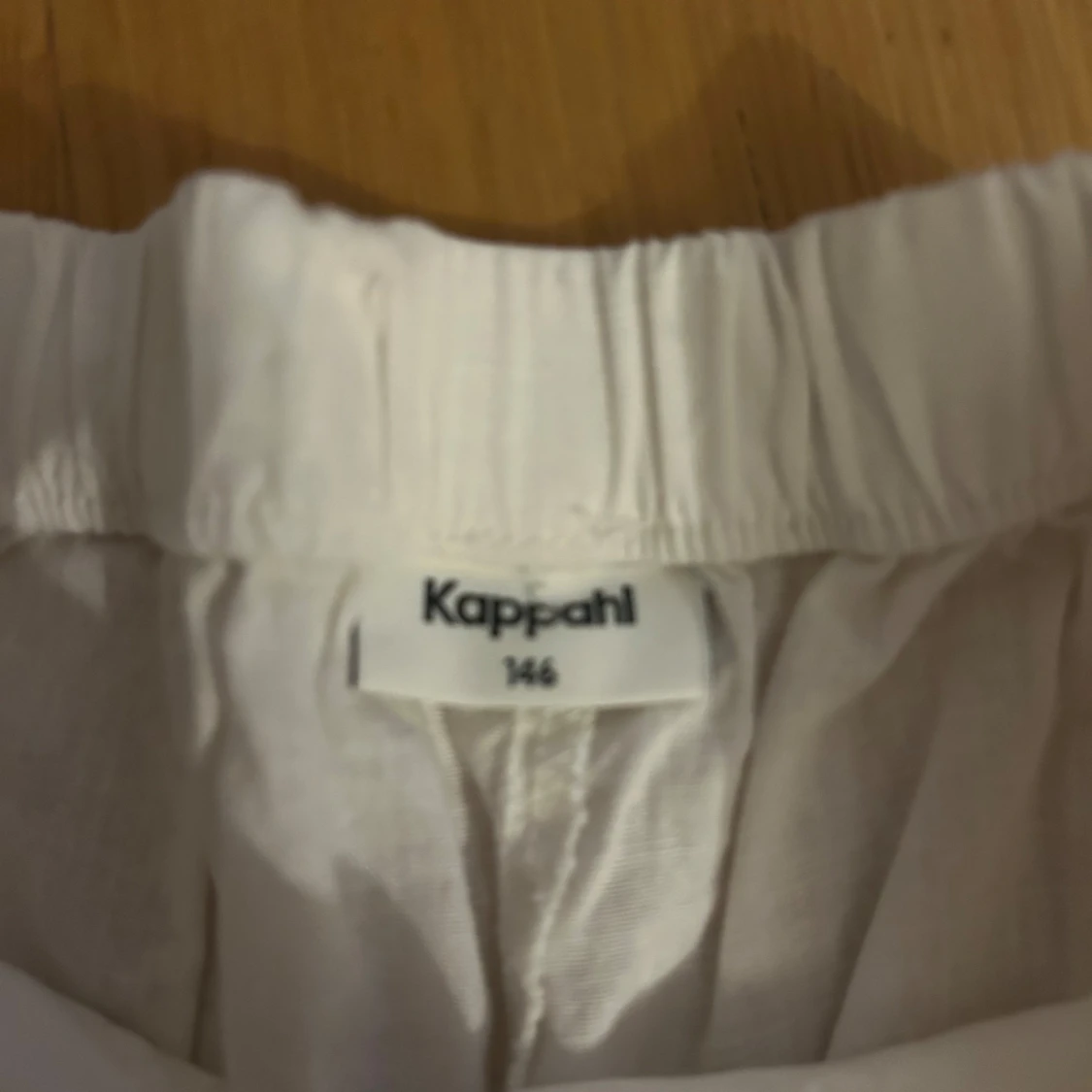 Vita linnebyxor från Kappahl - 1