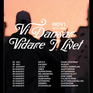 SÖKER 3 HOV1 BILJETTER TILL HUSKVARNA!  - Söker nu TRE biljetter till Hov1 i Huskvarna den 16:e Augusti, för ett rimligt pris. Hör av dig till mig om du säljer eller vet någon som säljer 💞🙏🏻🥰 ( !tog bara ett random pris!) 