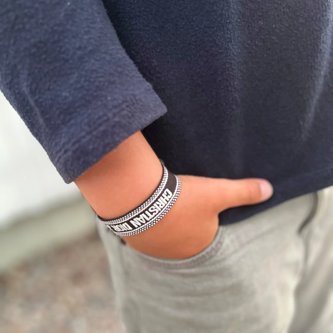 Svart/ vitt armband  REA !  - 3