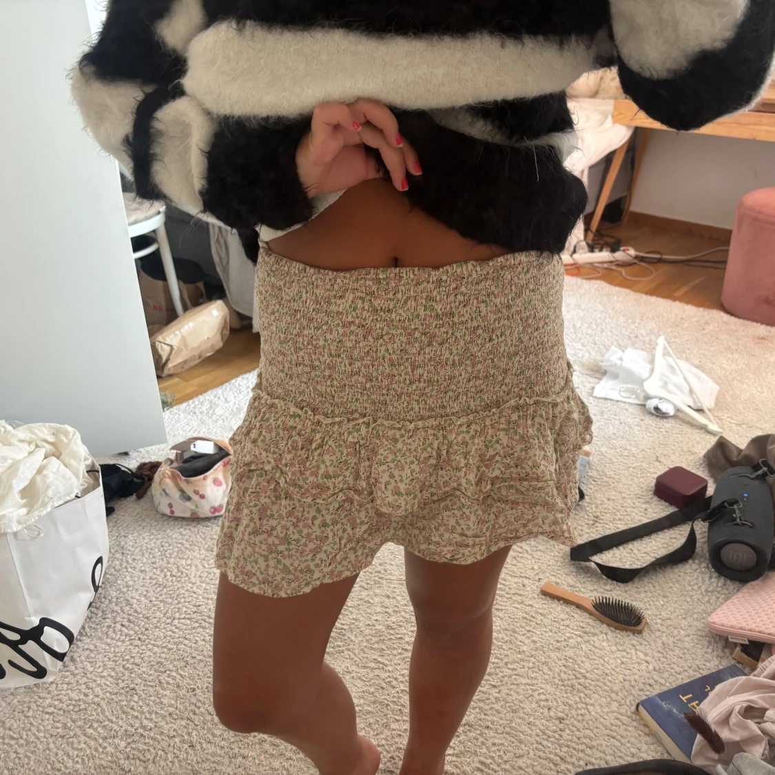 Blommig volangkjol med smock - 2