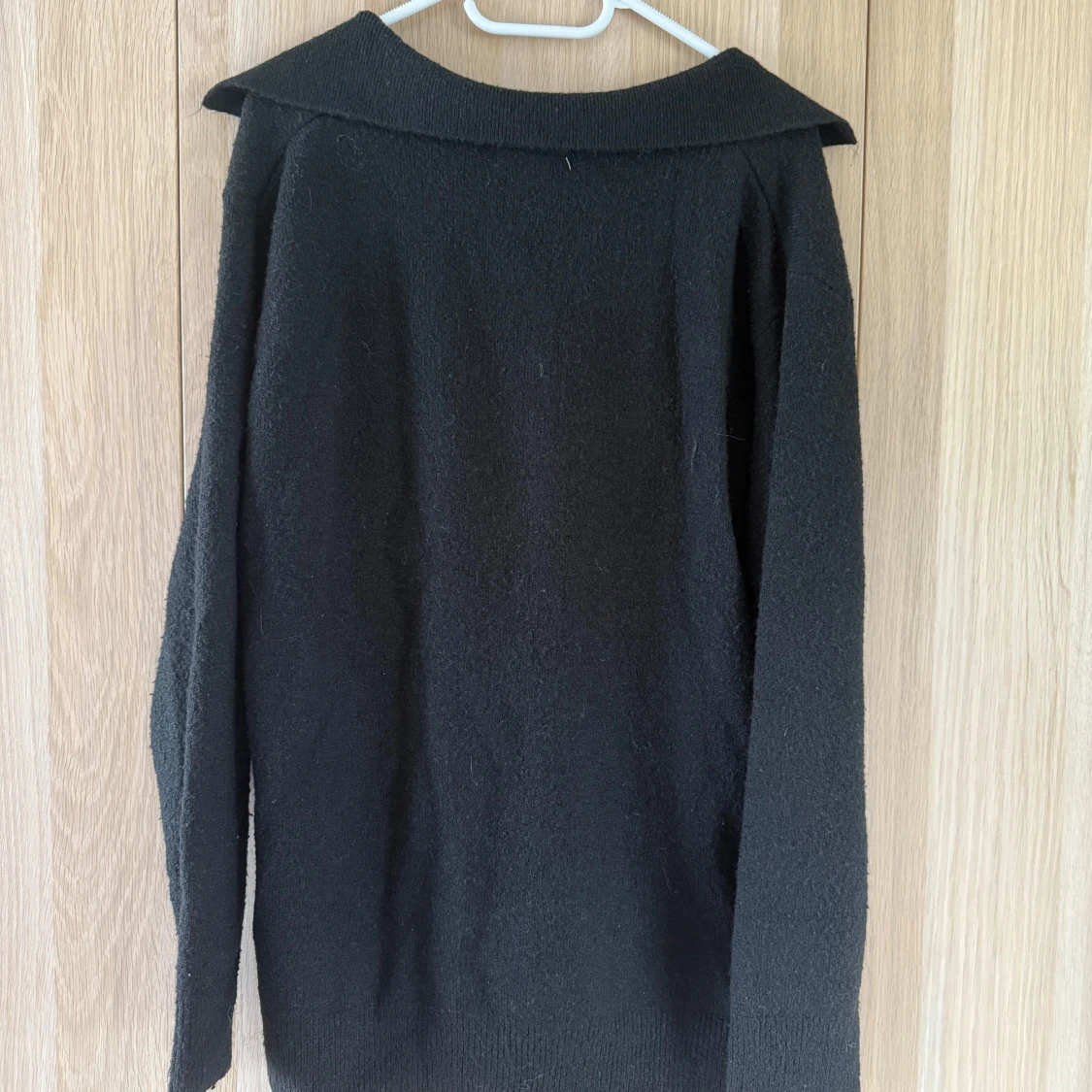 Svart stickad tröja med krage H&M XS - 2