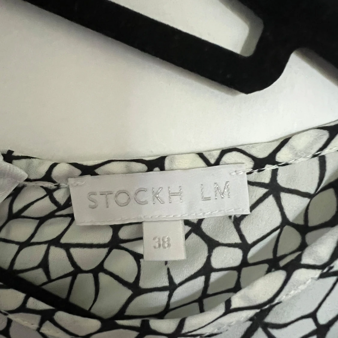 Vit och svart blus från Stockholm LM - 3