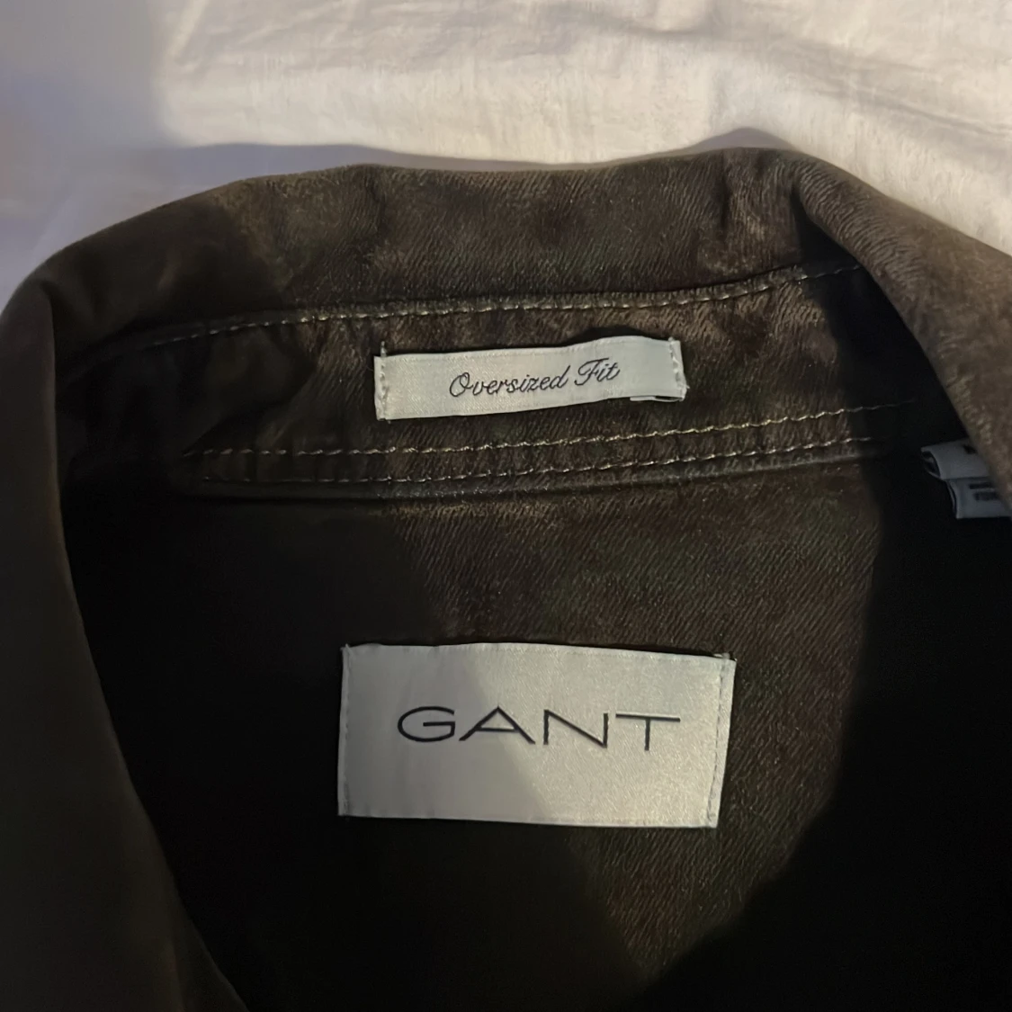 Mörkbrun overshirt från GANT - 2