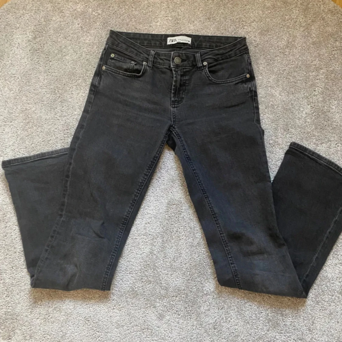 low waist bootcut jeans - 4