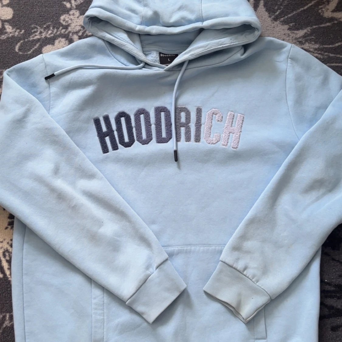 Ljusblå hoodie från Hoodrich - 3