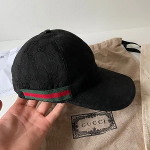 Gucci keps  - Riktigt nice Gucci keps. 9/10. Storlek S. Dustbag medföljer. 