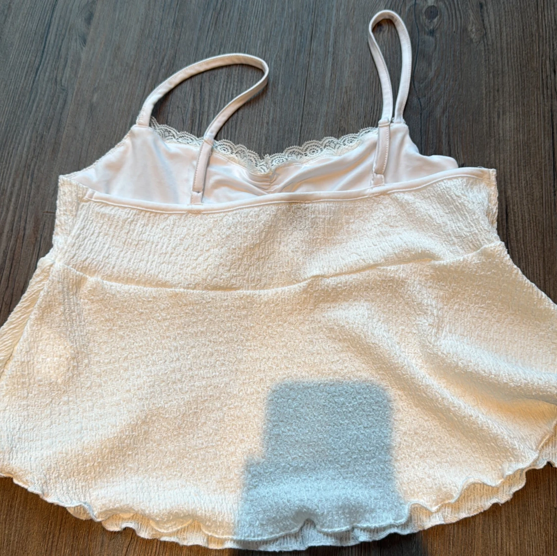 Vit linnetopp med spets från SHEIN - 1