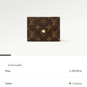 Louis Vuitton plånbok  - Victorine Wallet i färgen Fuchsia. Helt oanvänd. Skriv vid intresse för egna bilder 🤍 