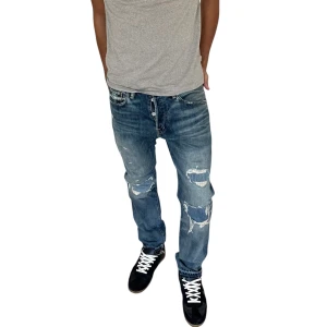Ralph Lauren denim and supply jeans  - As feta jeans från Ralph Lauren denim and supply, as feta slitningar på dom väldigt unika, priset kan såklart diskuteras.