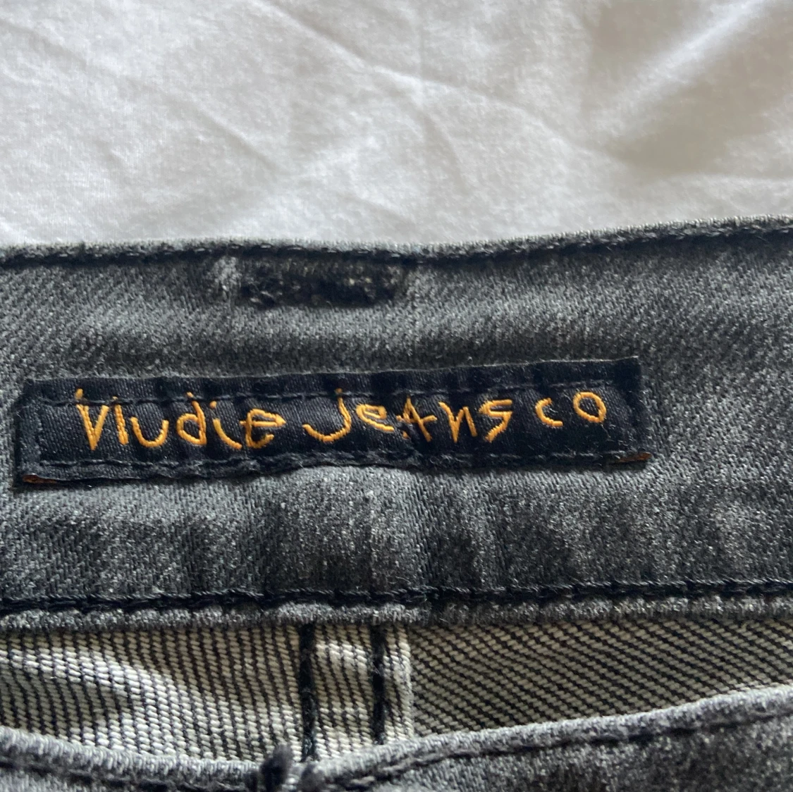 Grå jeans från Nudie Jeans, W27 L32 - 1