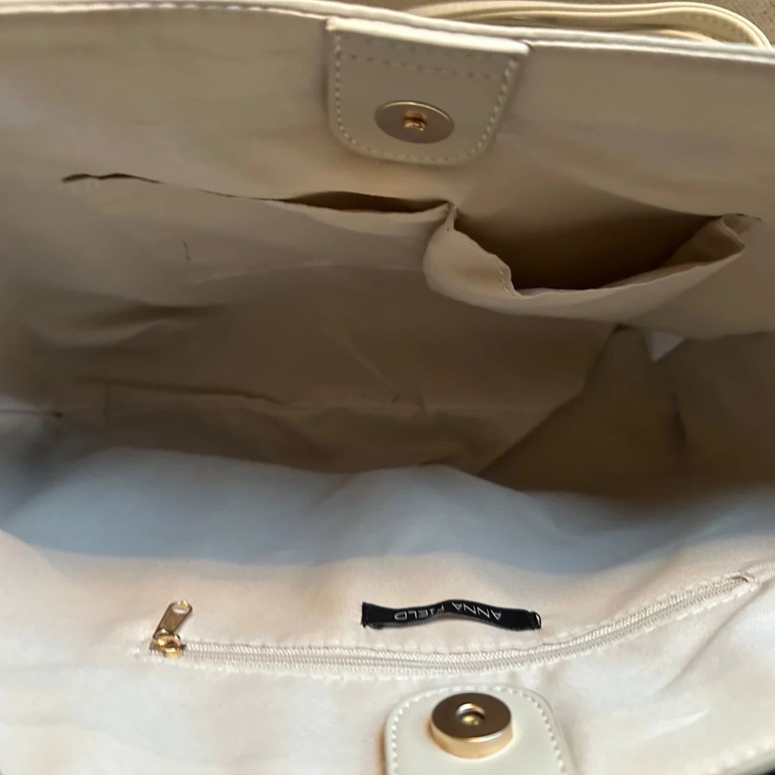 Beige axelväska från Anna Field - 1