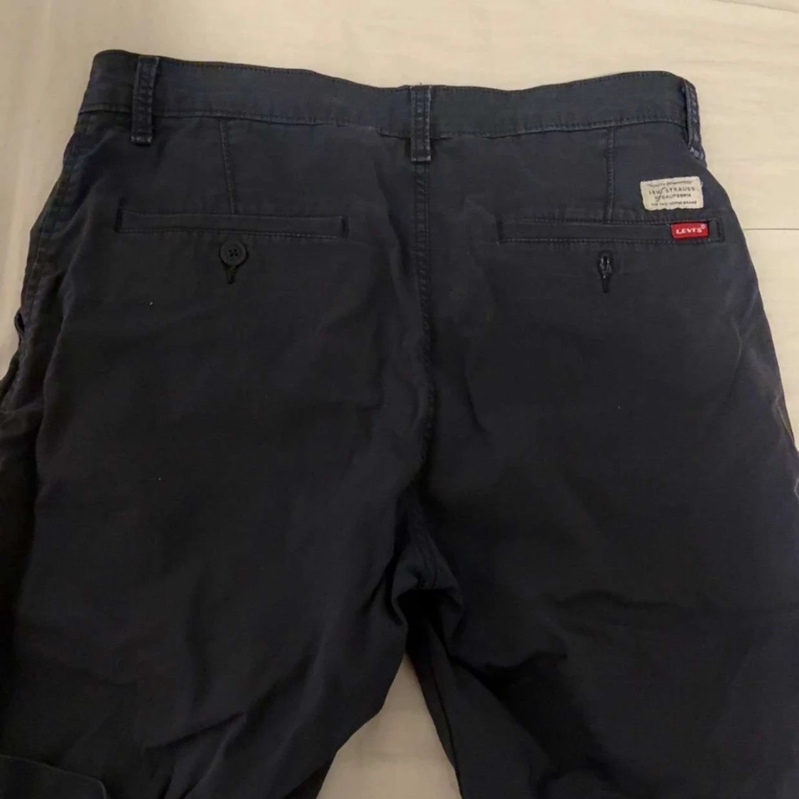 Mörkblå shorts från Levi's W30 - 1