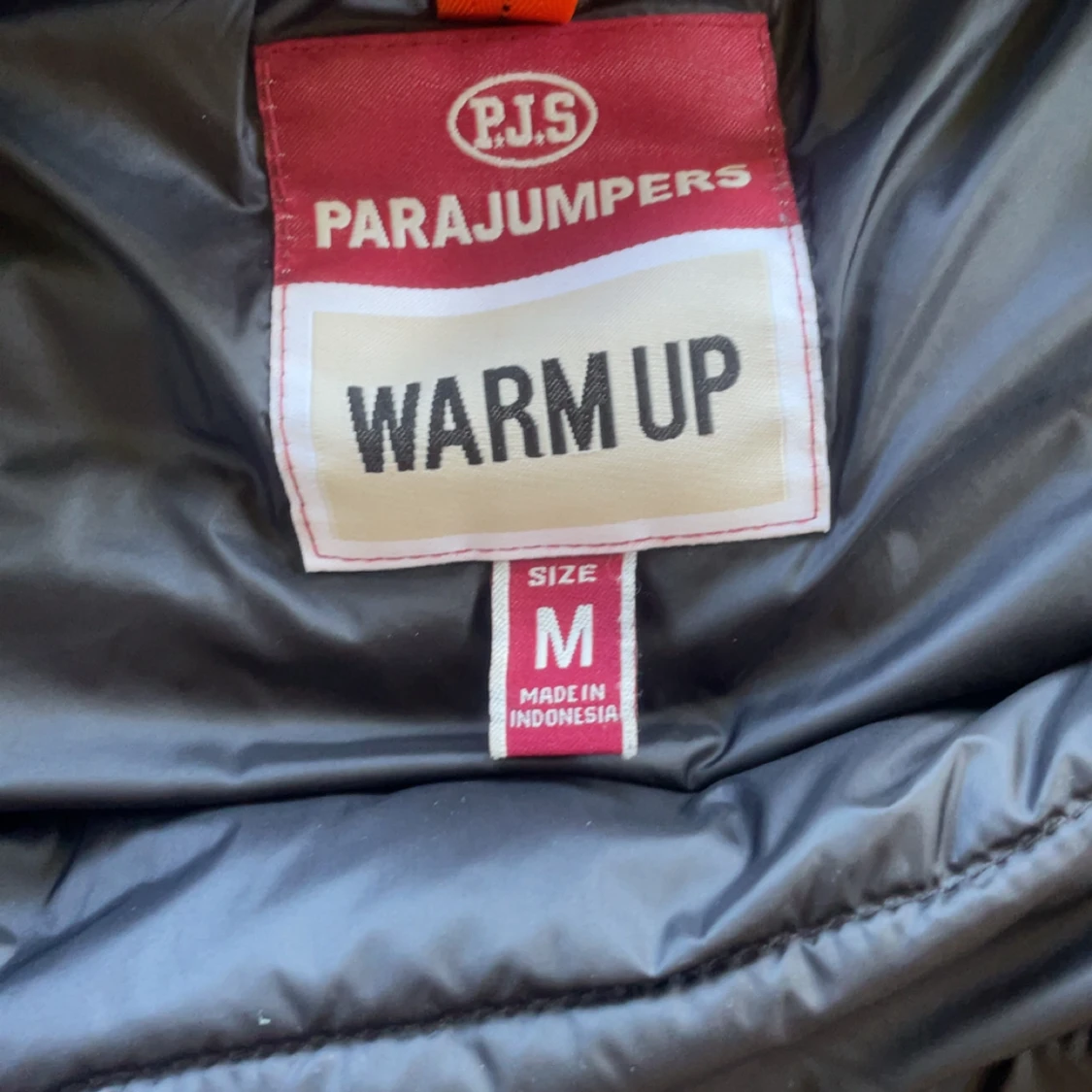 Svart dunväst från Parajumpers M - 1