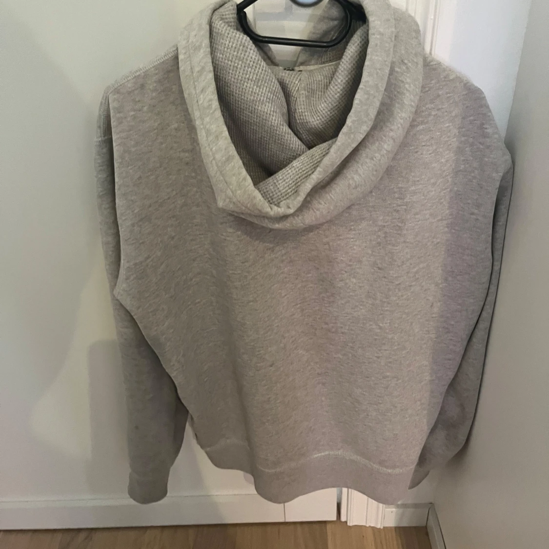 Grå hoodie från Polo Ralph Lauren - 2