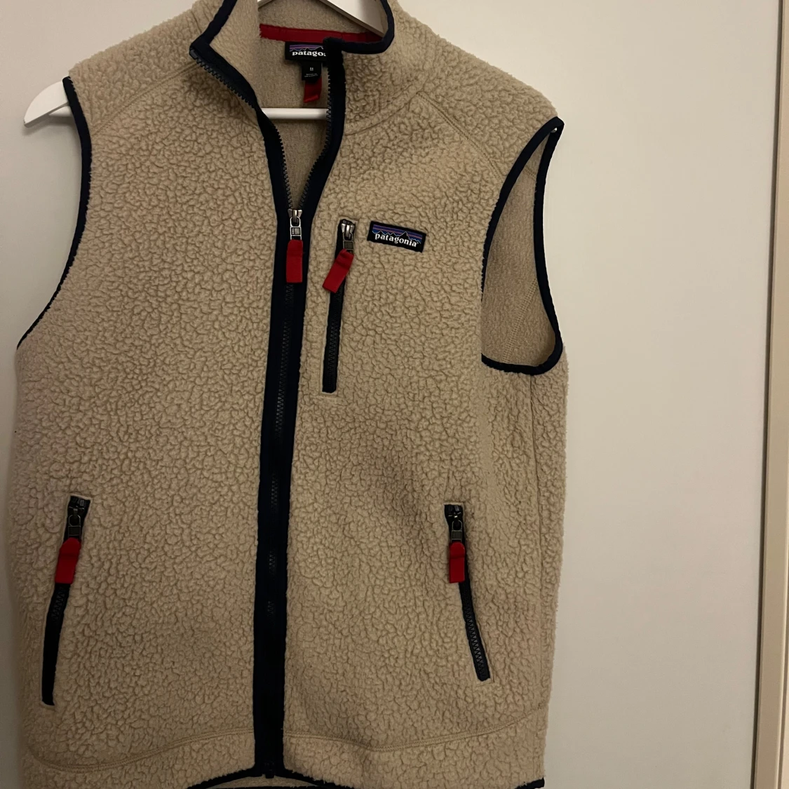 Beige fleeceväst från Patagonia M - 1