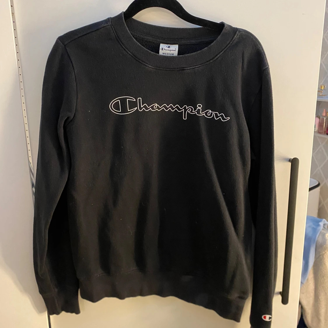 Svart sweatshirt från Champion