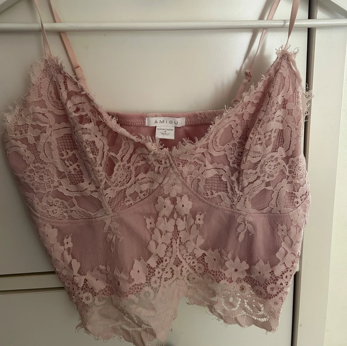 Rosa spetsig linnetopp från Amisu