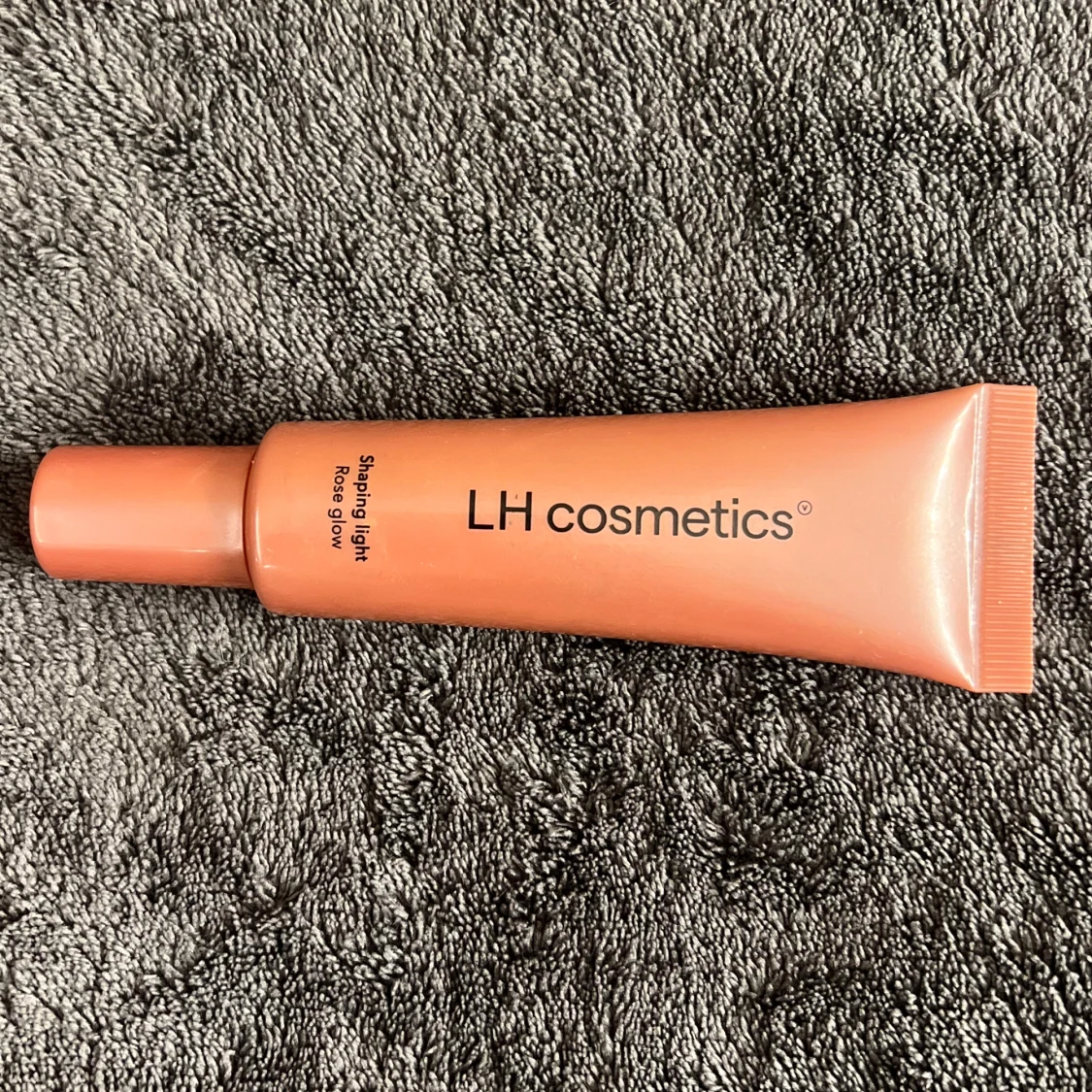 highlighter/blush LH cosmetics  - 1